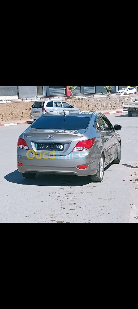 Hyundai Accent RB  4 portes 2019 Accent RB  4 portes