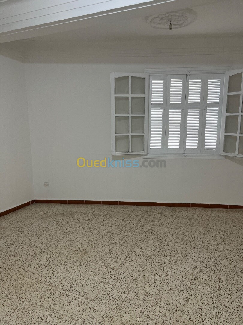 Location Niveau De Villa F2 Alger Saoula