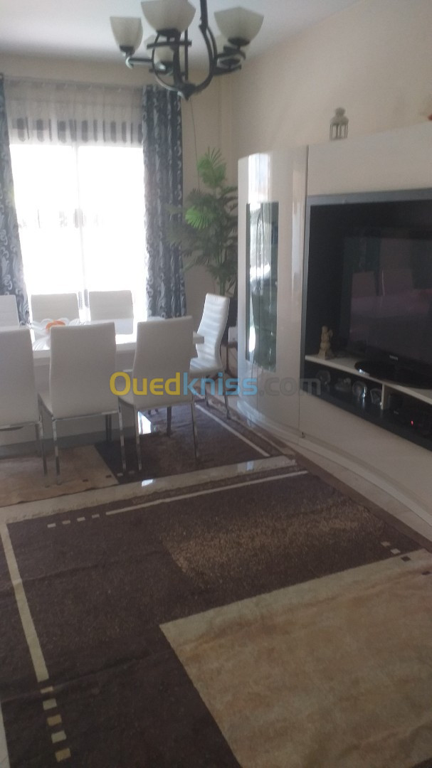 Location Appartement F4 Alger Ouled fayet