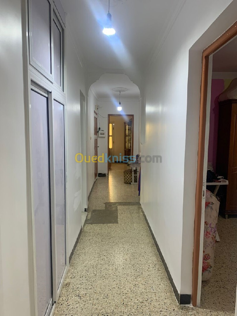 Vente Appartement F4 Alger Cheraga