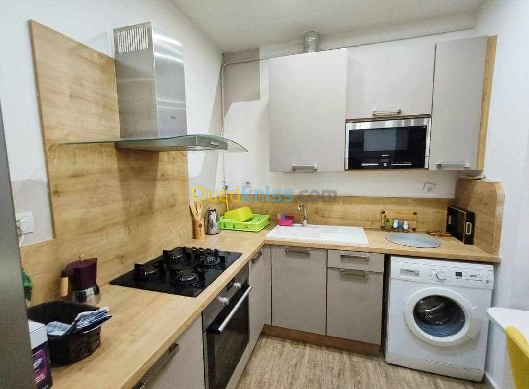 Location Appartement F4 Alger Hydra