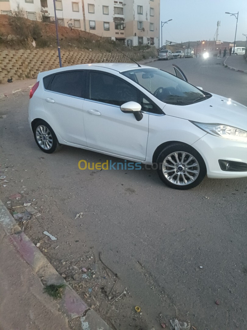 Ford Fiesta 2014 Titanium Sport pack