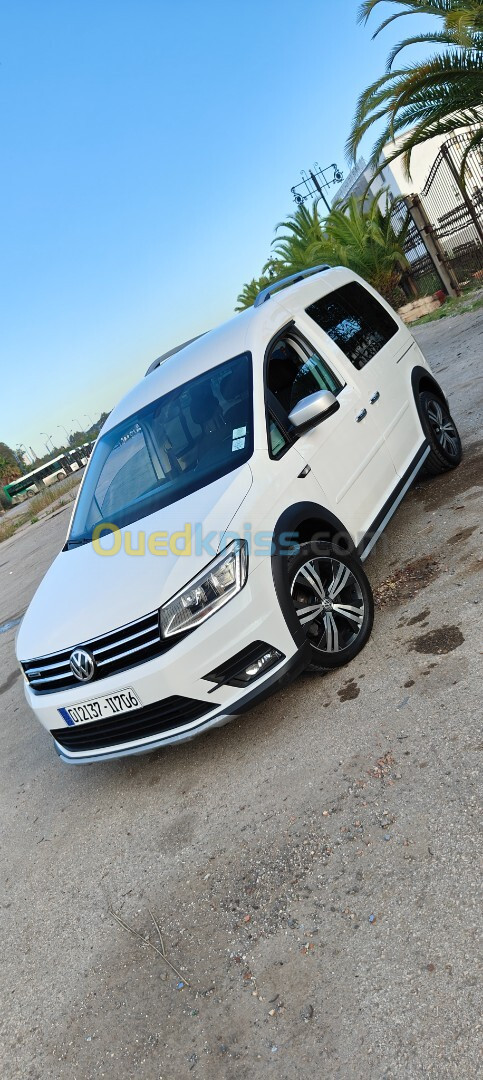 Volkswagen Caddy 2017 Alltrack