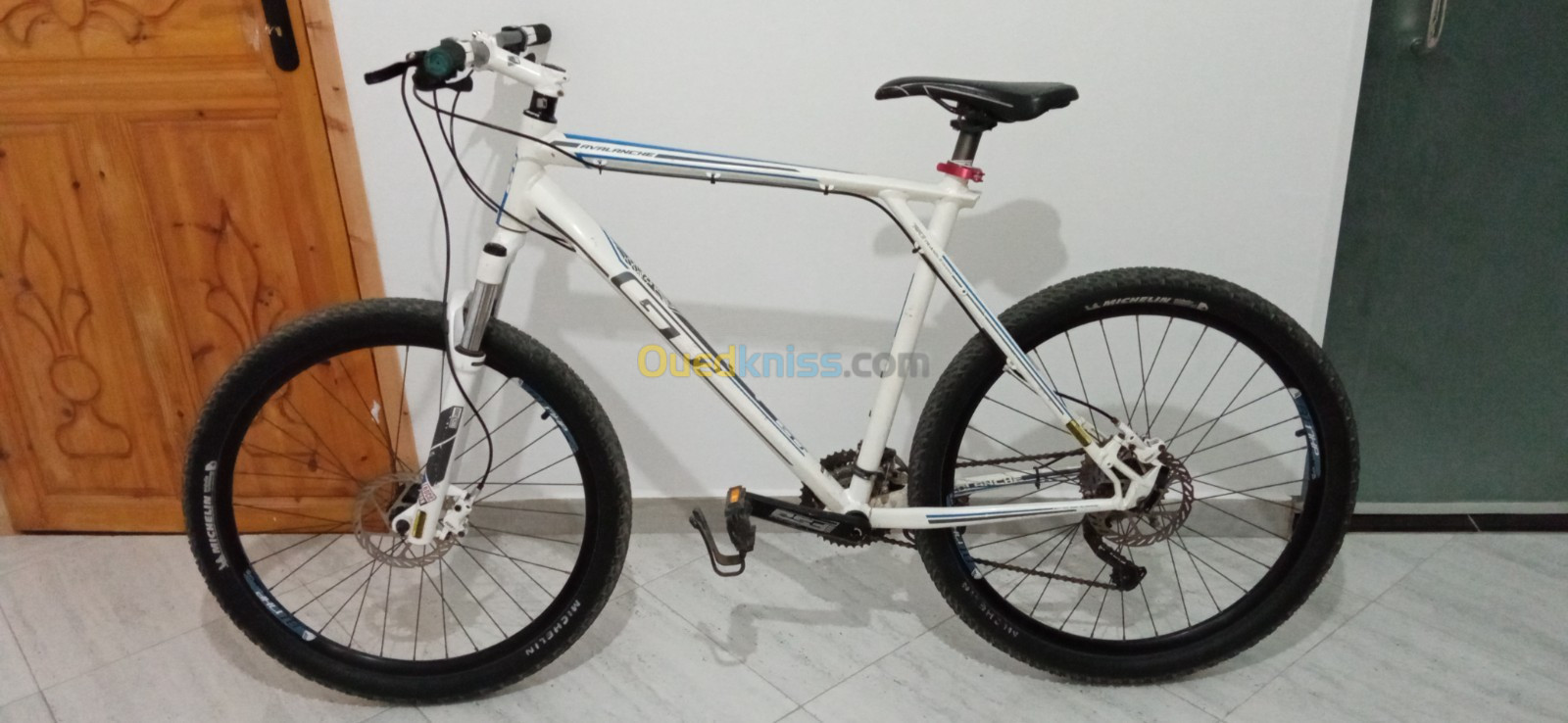 Vélo GT Avalanche xxl 26``