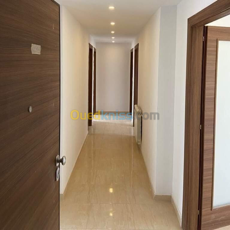 Vente Appartement F4 Alger Ain taya