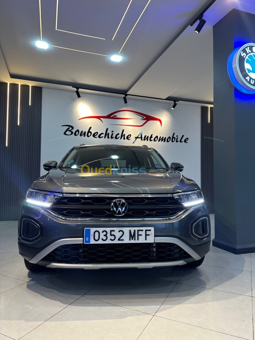 Volkswagen T-Roc 2023 Life +