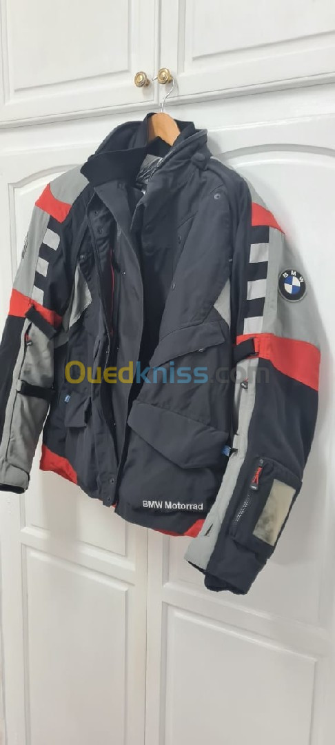 Combinaison premium BMW pour MOTO