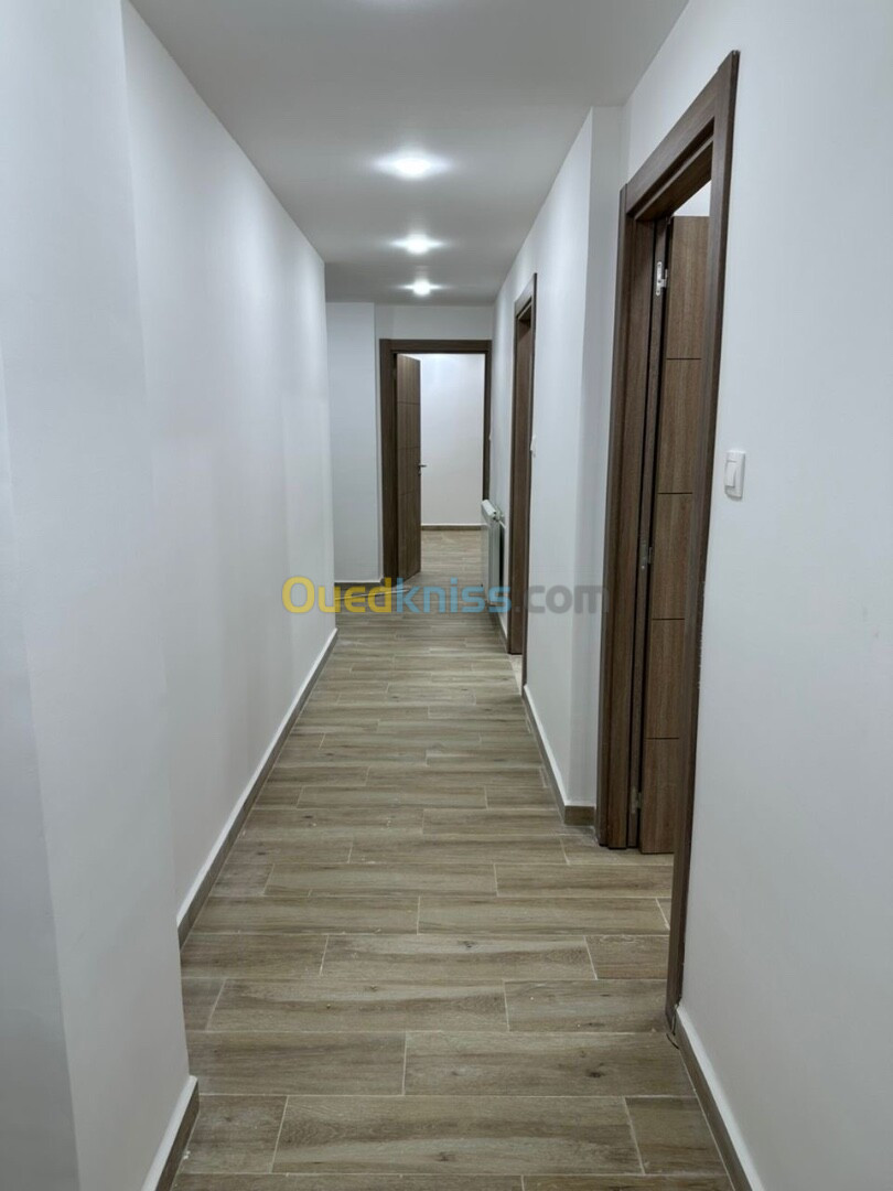 Location Appartement F4 Alger Birkhadem