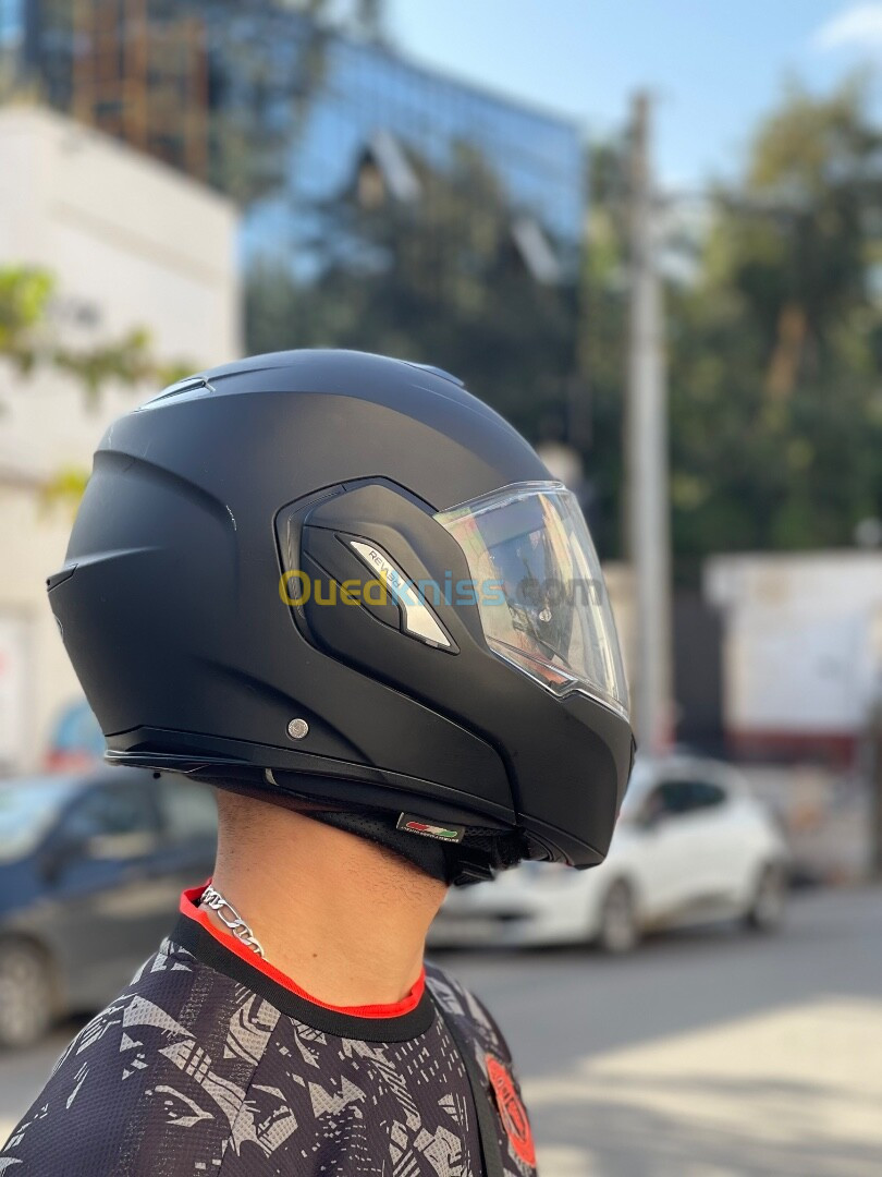 Casque airoh avec Bluetooth V3