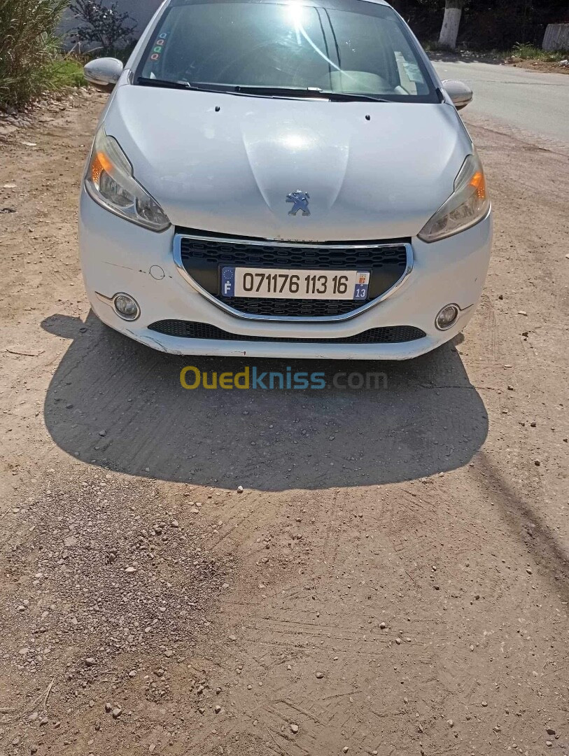 Peugeot 208 2013 208