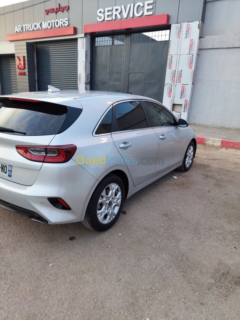 Kia Ceed 2022 