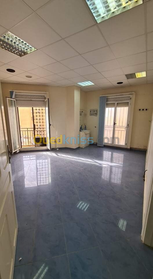 Location Appartement F4 Oran Bir el djir