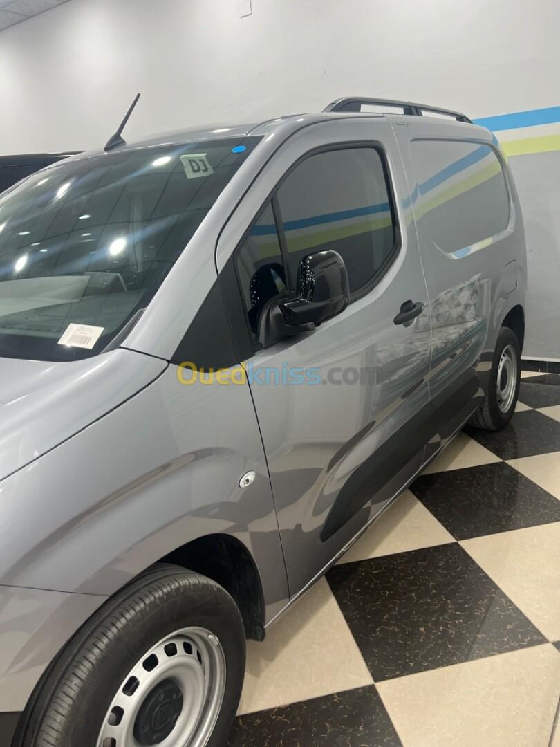 Fiat Doblo 2024 Majmel