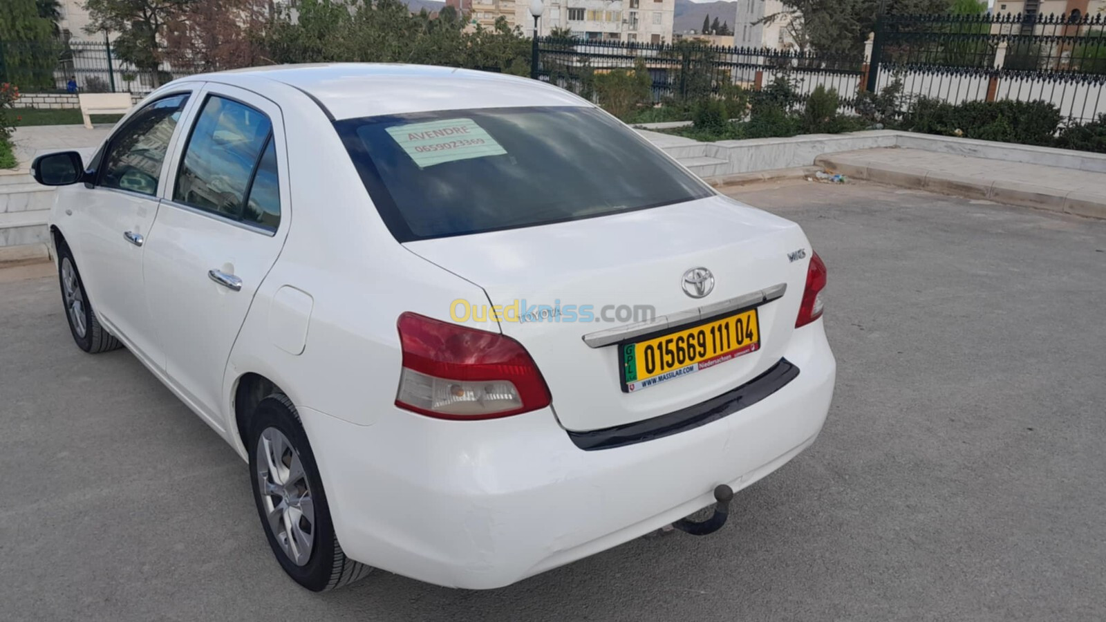 Toyota Yaris Sedan 2011 Yaris Sedan