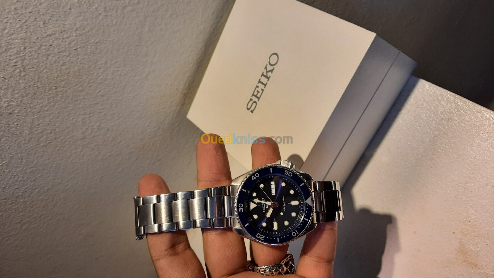 SEIKO STAINLESS STEEL AUTOMATIC