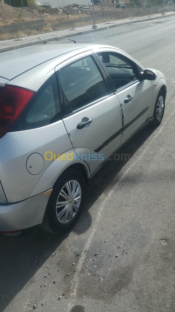 Ford Focus 5 portes 2001 Focus 5 portes