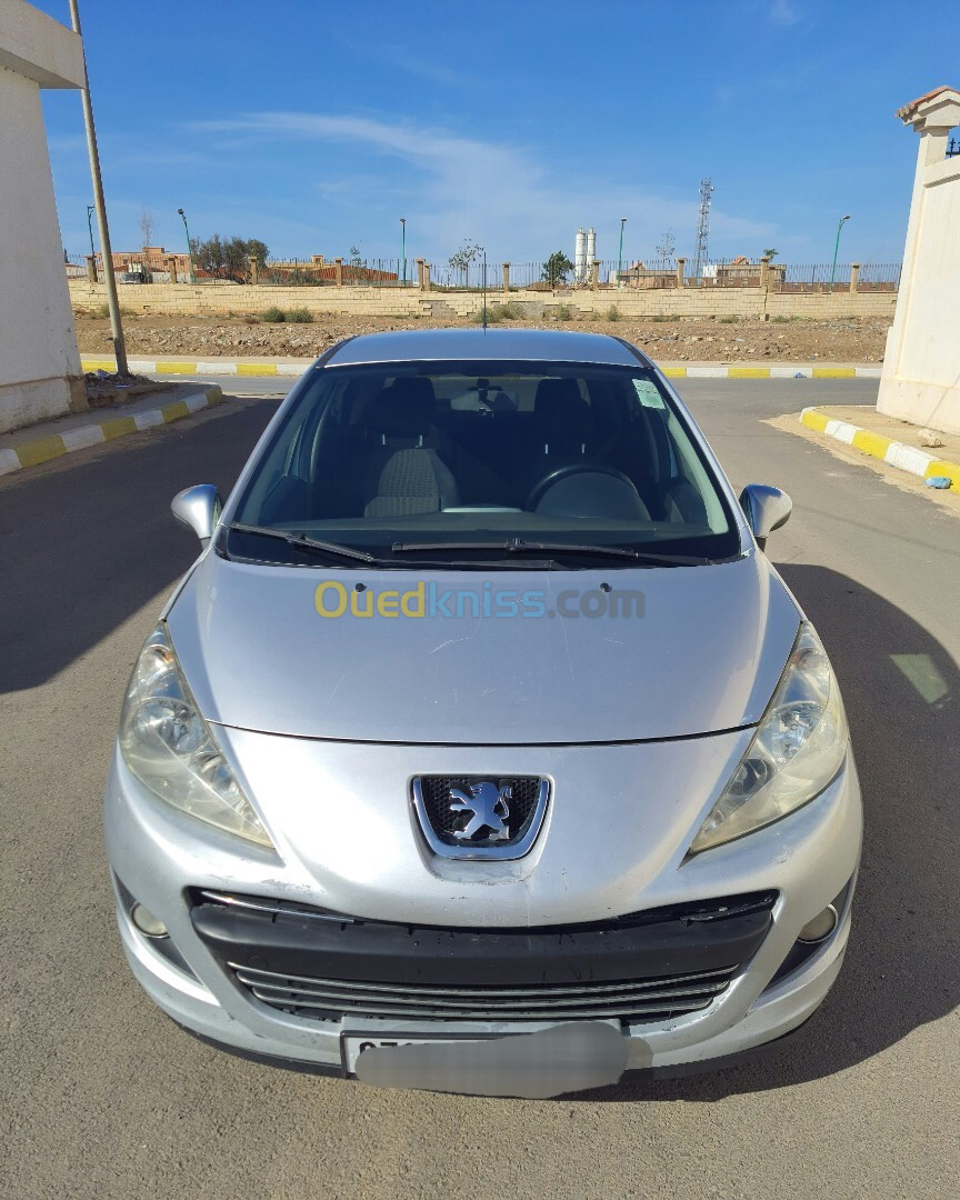 Peugeot 207 2010 