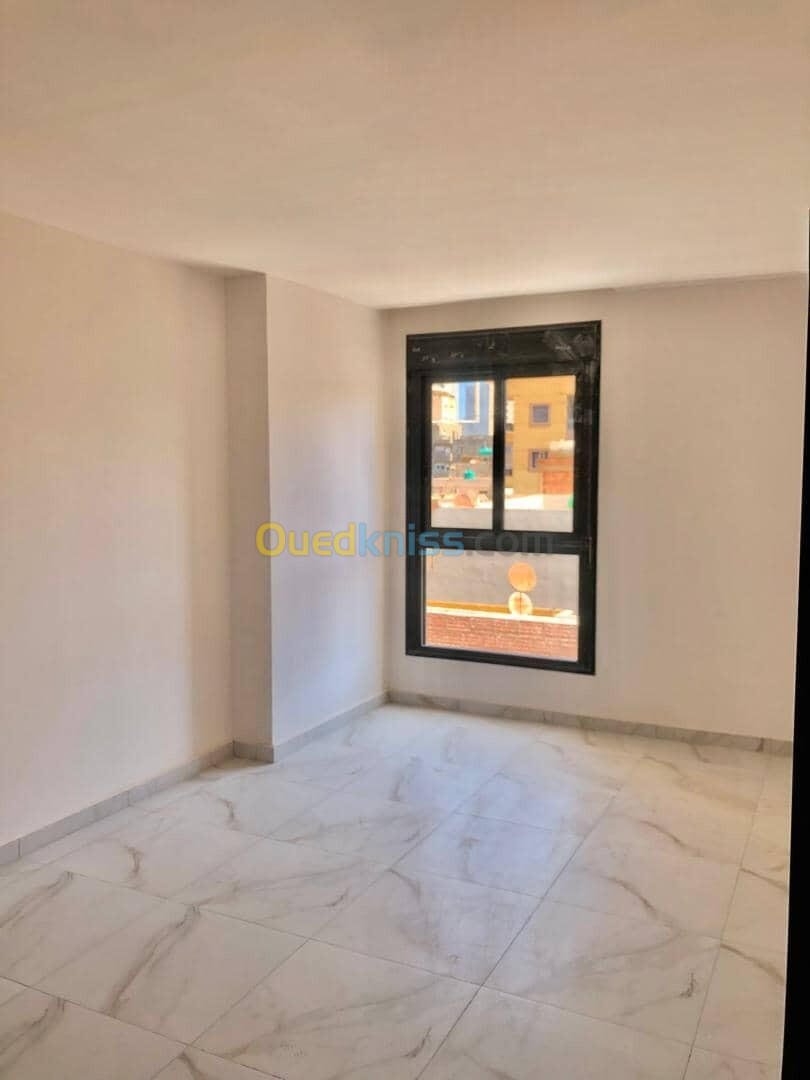 Vente Appartement F4 Oran Bir el djir