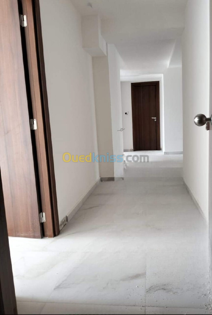 Vente Appartement F4 Oran Bir el djir