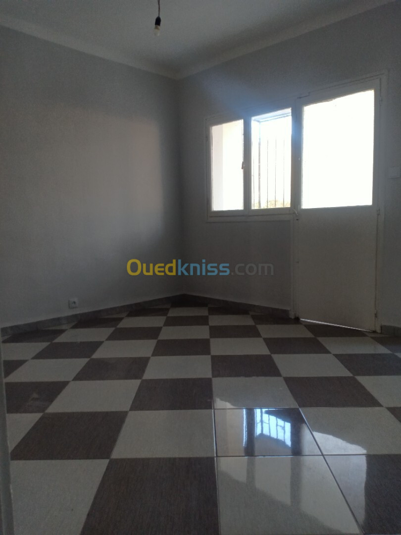 Location Appartement F4 Béjaïa Bejaia