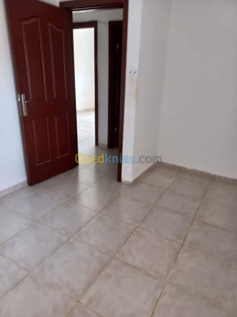 Vente Appartement F4 Tiaret Sougueur