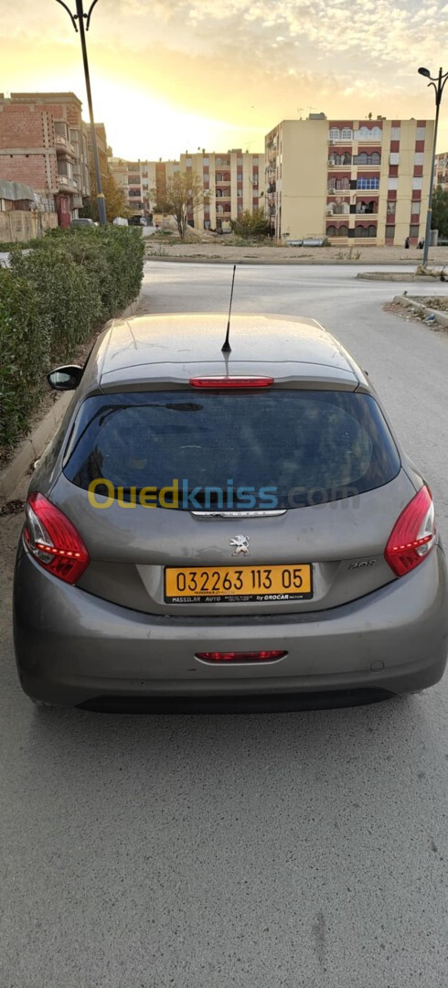 Peugeot 208 2013 Allure