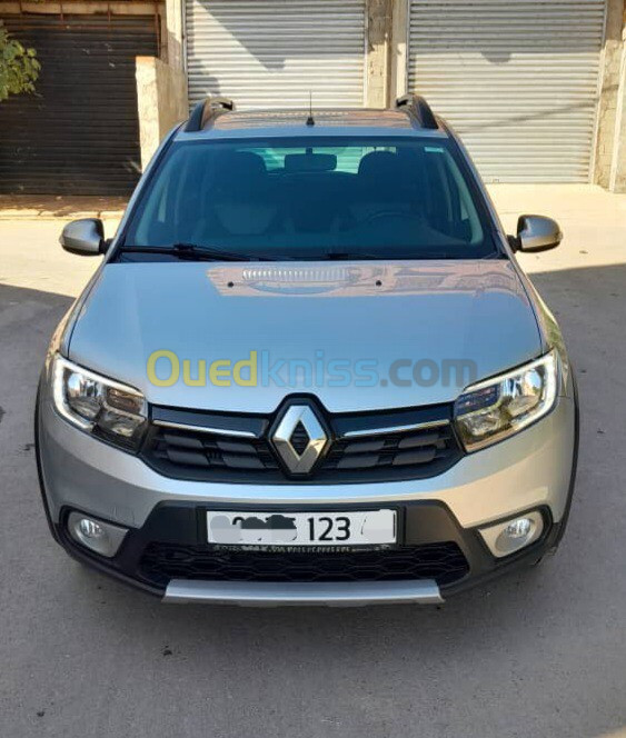 Dacia Sandero 2023 Renault