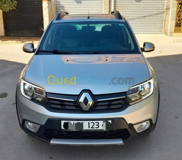 Dacia Sandero 2023 Renault