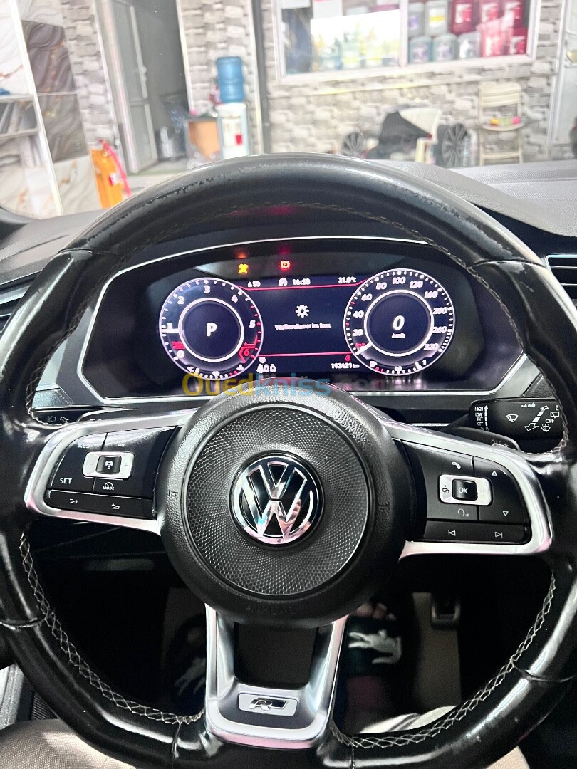 Volkswagen Tiguan 2019 R Line