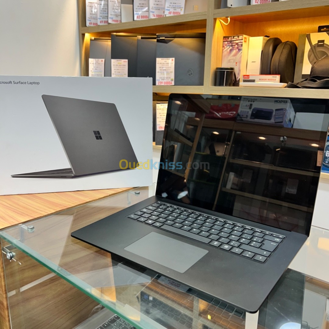 MICROSOFT SURFACE LAPTOP 3 AMD RYZEN 5 8GB RAM 256GB SSD 