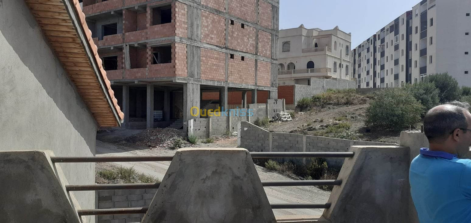 Vente Villa Tizi ouzou Azeffoun