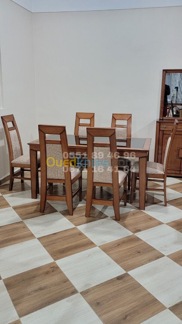 Table salle a manger en bois hetre + 6 chaises capitonné antitache 