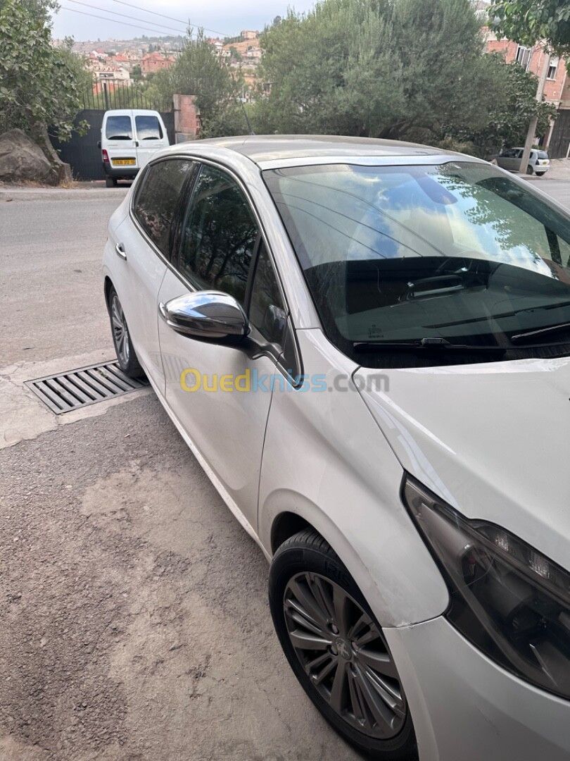 Peugeot 208 2018 Allure Facelift