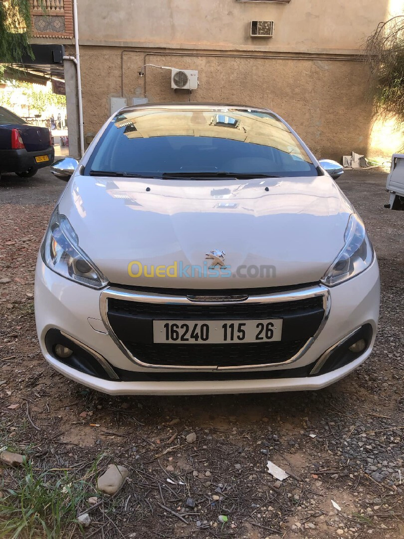 Peugeot 208 2015 Allure Facelift