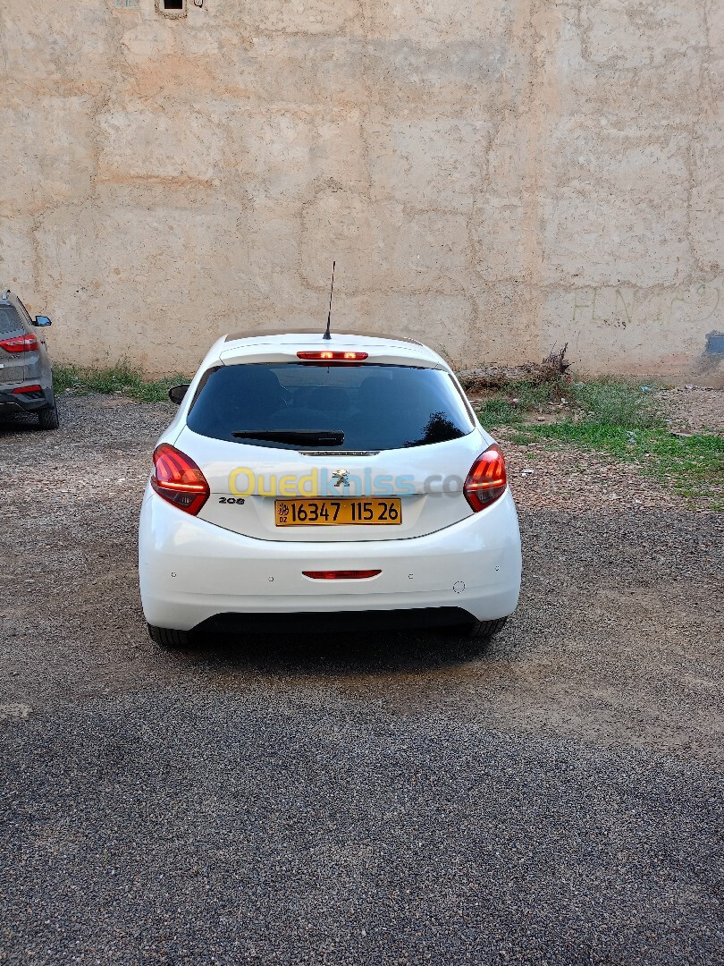 Peugeot 208 2015 Allure Facelift