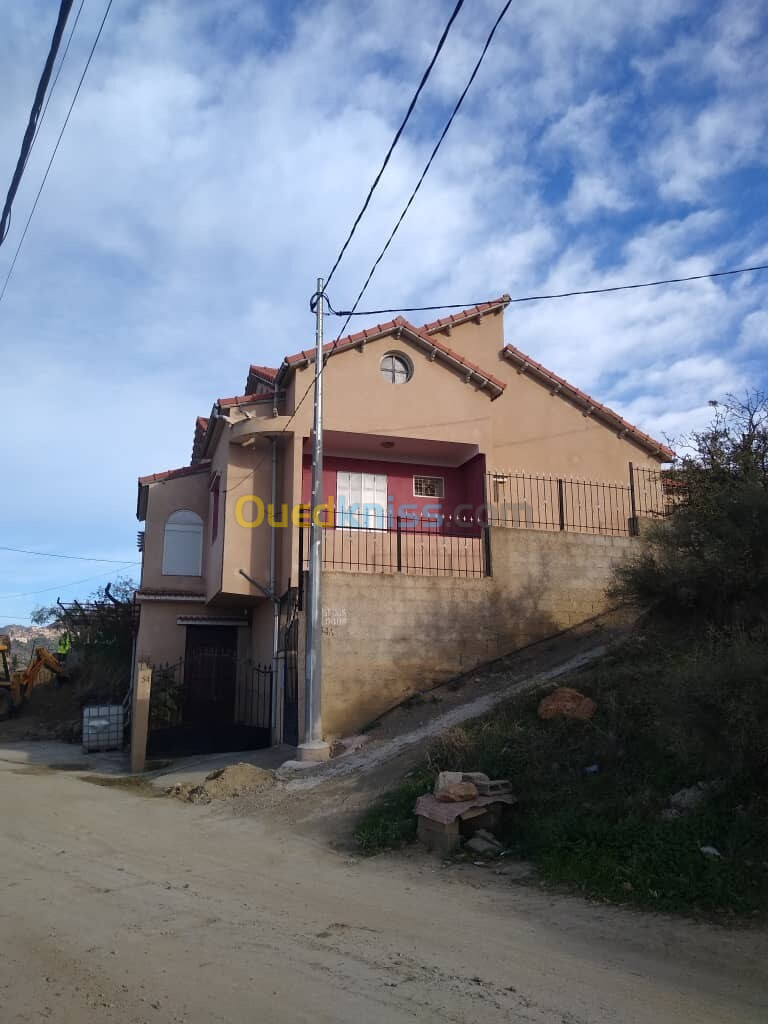 Vente Villa Béjaïa Sidi said