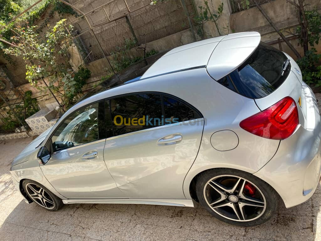 Mercedes Classe A 2013 200 Sport +