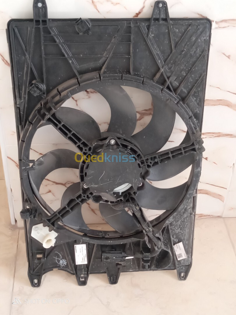 Electro fan convoyeur avec ventilateur fiat tipo