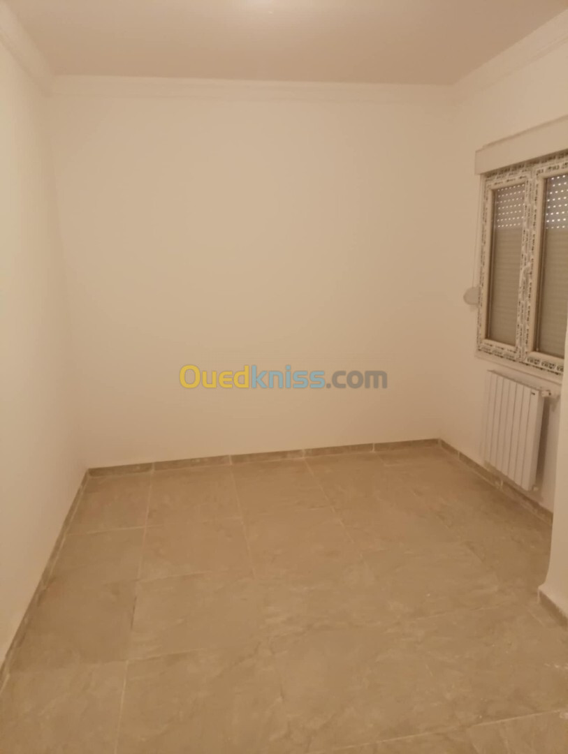 Echange Appartement F5 Tipaza Kolea