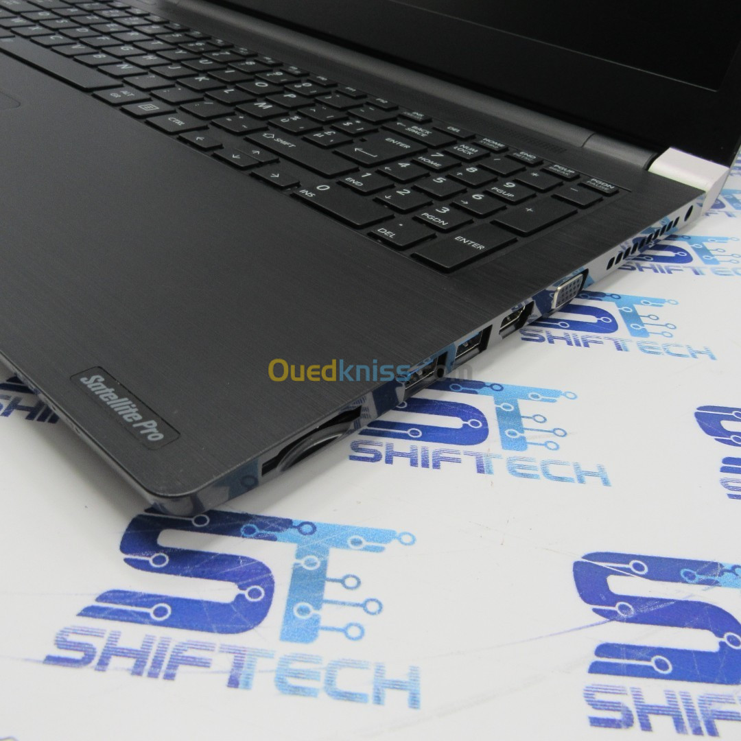 Toshiba Satellie Pro 15.6" i3 6Th 4G 128SSD