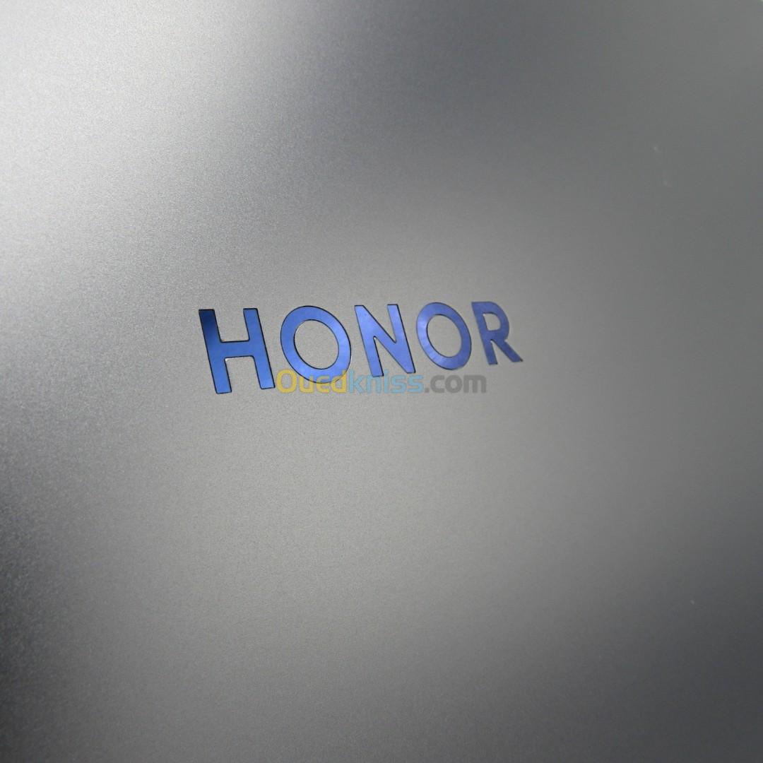 🔥 HONOR MagicBook 15 2021 15.6" i5 11Th 16G 512SSD Full HD 🔥 