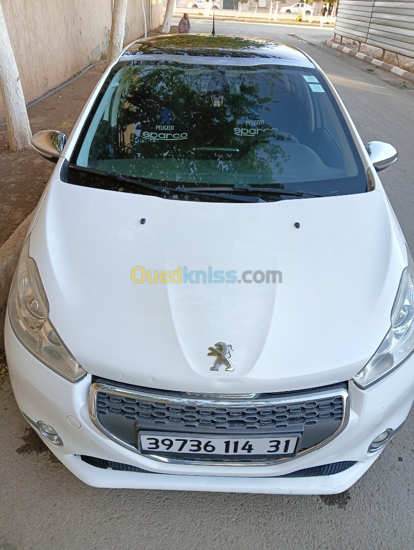 Peugeot 208 2014 208