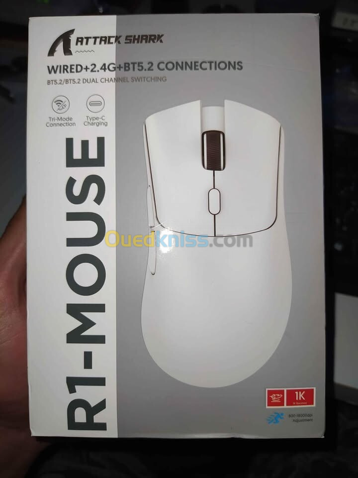 Attack Shark R1 mouse Bluetooth 5.2+ wired2.4G Jamais utilisé 