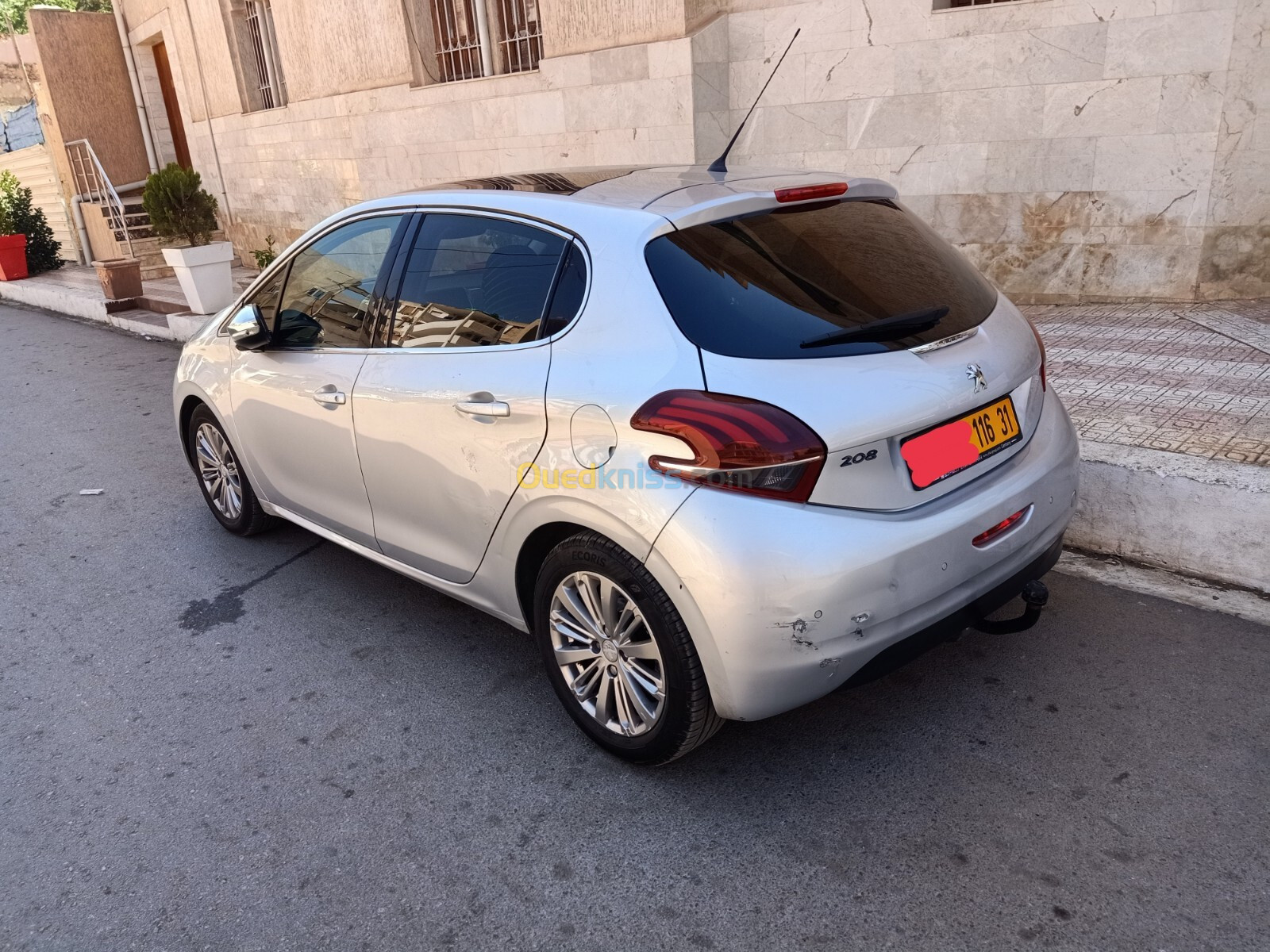 Peugeot 208 2016 Allure Facelift