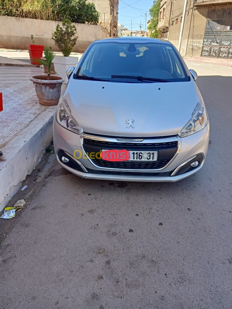 Peugeot 208 2016 Allure Facelift