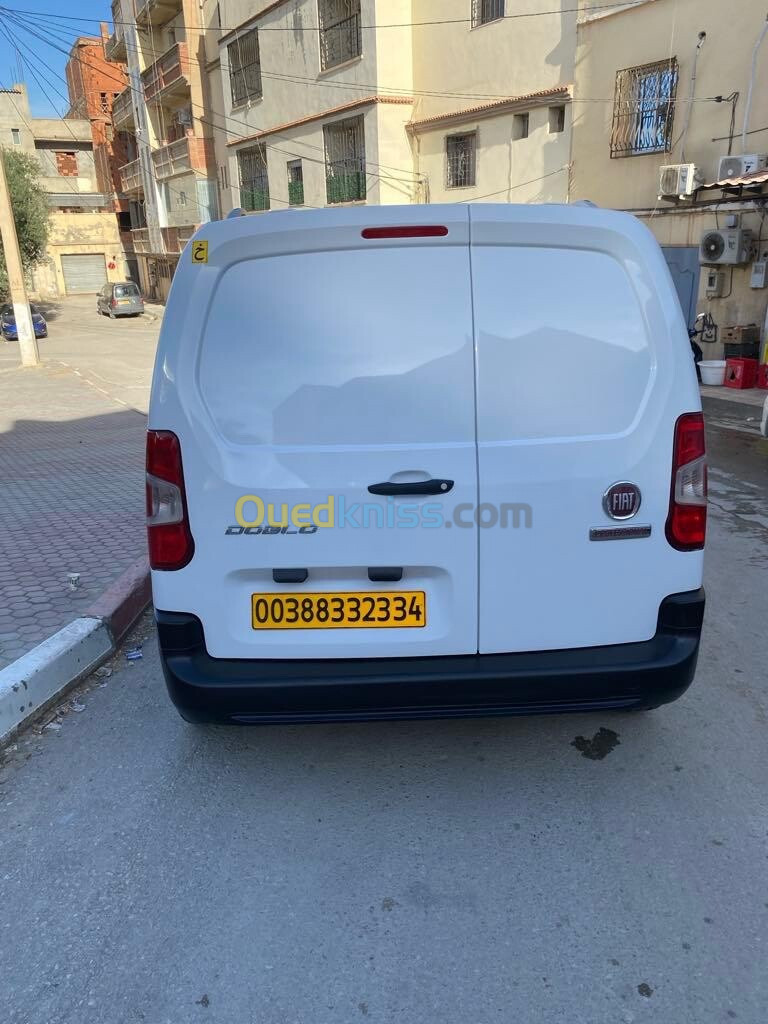 Fiat Doblo 2023 Italy