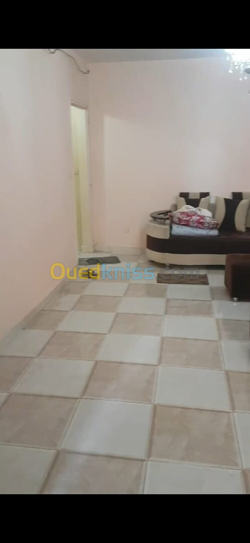 Location Appartement F2 Alger Bab ezzouar