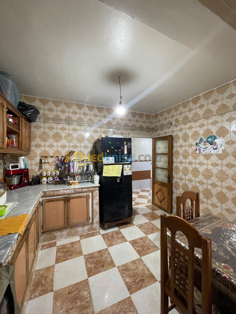 Vente Appartement F4 Tiaret Tiaret