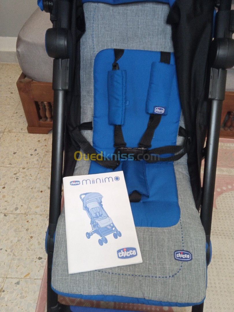 Poussette bébé valis chicco pour voyage