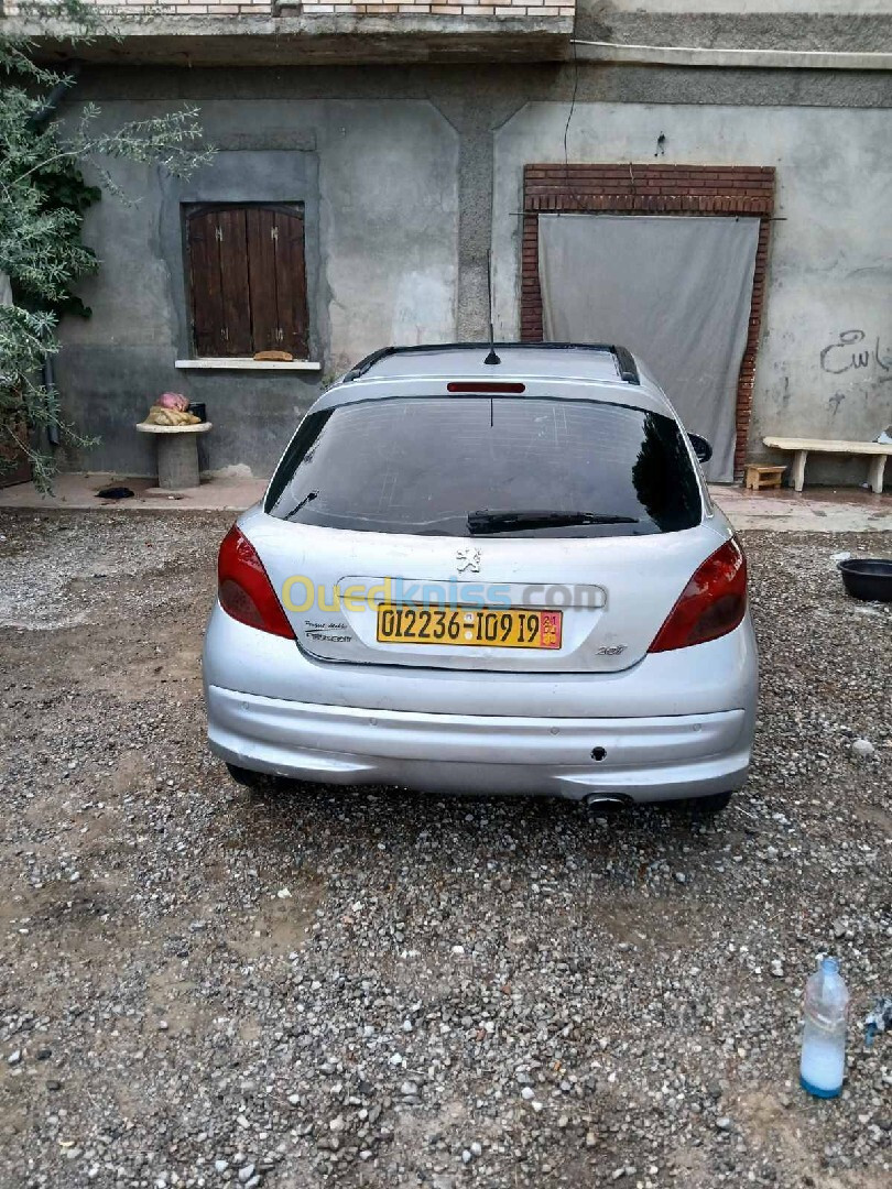 Peugeot 207 2009 207